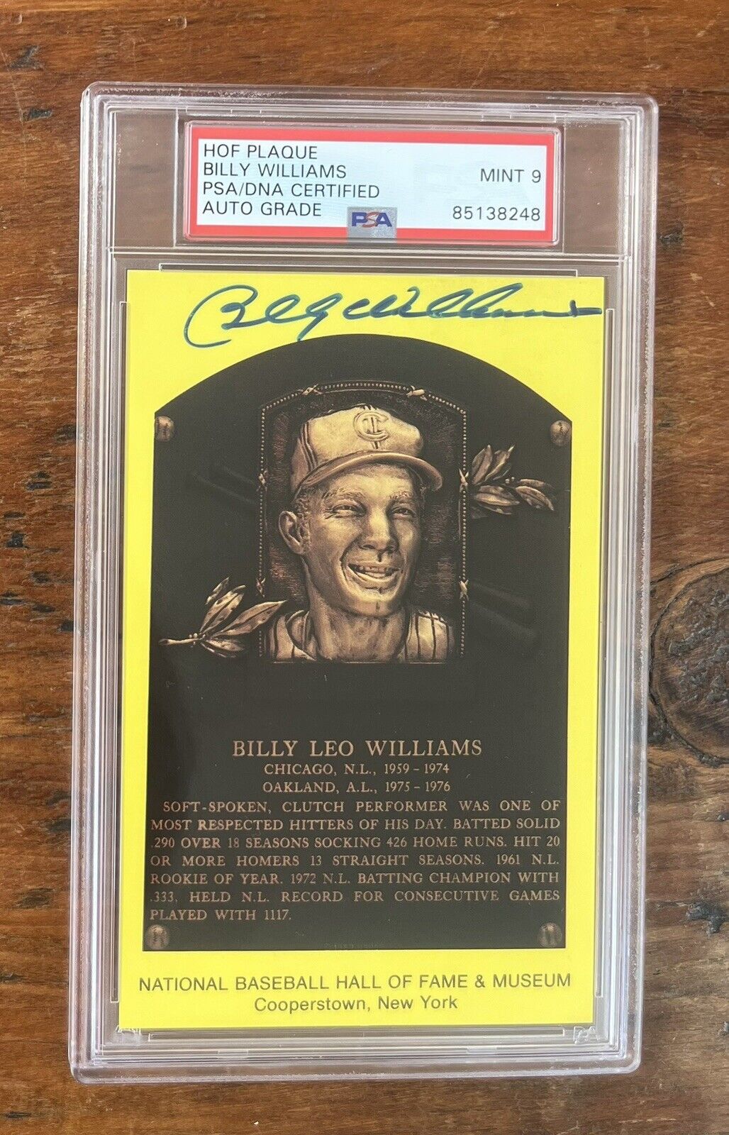 Billy Williams Signed HOF Post Card PSA Mint 9 Auto