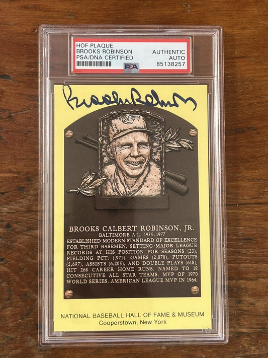 Brooks Robinson Signed HOF Post Card PSA Auto
