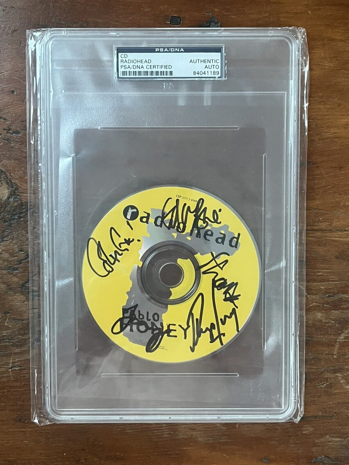 Radiohead “Pablo Honey” Signed CD PSA Thom Yorke, Johnny Greenwood…