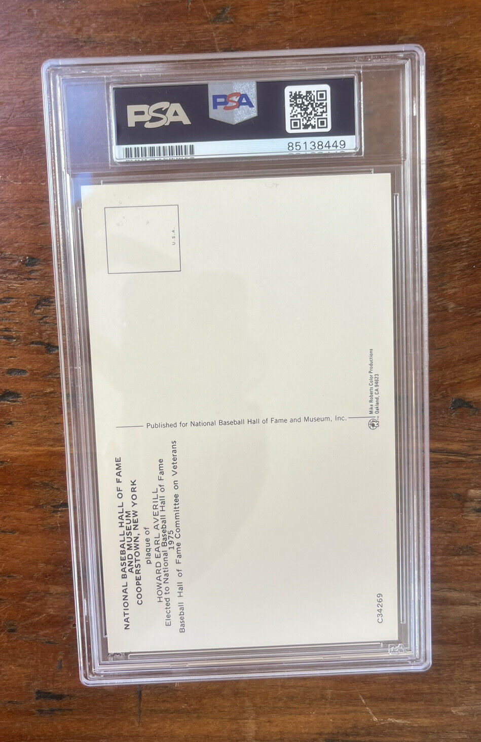 Earl Averill Signed HOF Post Card PSA Auto