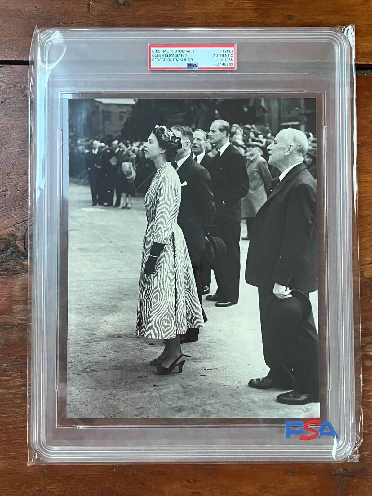 Queen Elizabeth II Gorgeous Original Photo With Prince PSA Type I/1