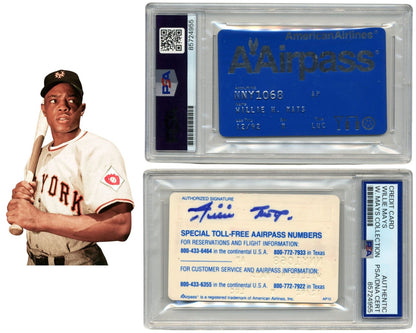 Willie Mays Owned & Signed Credit Card PSA Ex. Willie Mays Estate Collection