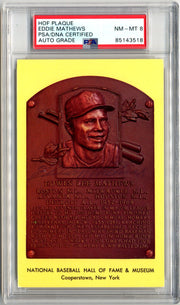 Eddie Matthews Signed HOF Post Card PSA 8 Auto, Braves