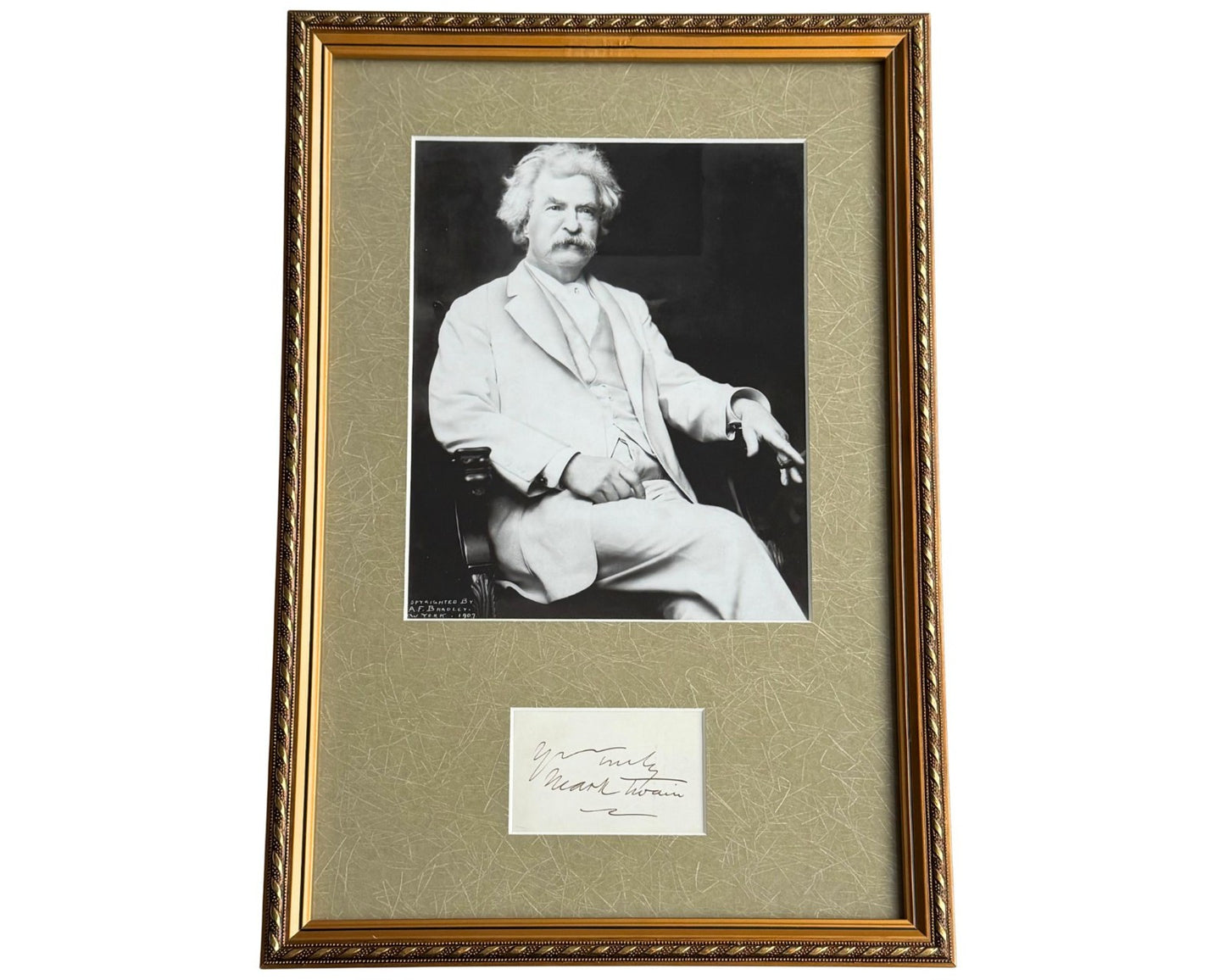 Gorgeous SAMUEL CLEMENS aka MARK TWAIN Signed & Framed Display BAS Auto
