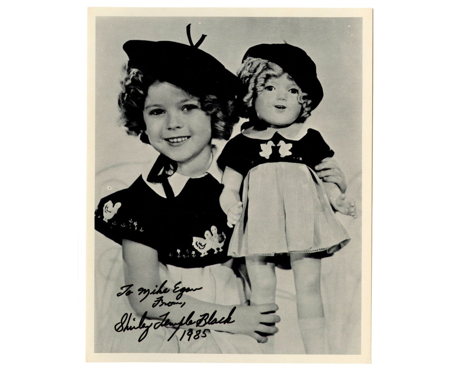 Shirley Temple Signed Iconic Photo PSA Auto