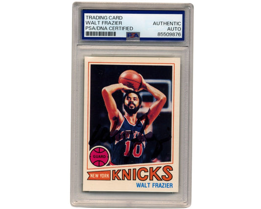1977 Topps Walt Frazier Signed Card of Knicks Legend PSA/DNA Auto