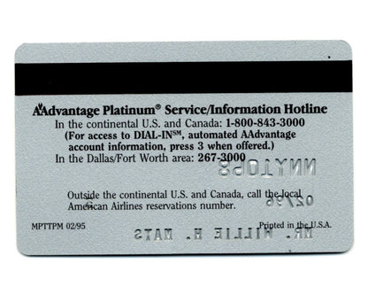 Willie Mays Personally Owned AA Credit Card Ex. Mays Estate / Hunt Auctions