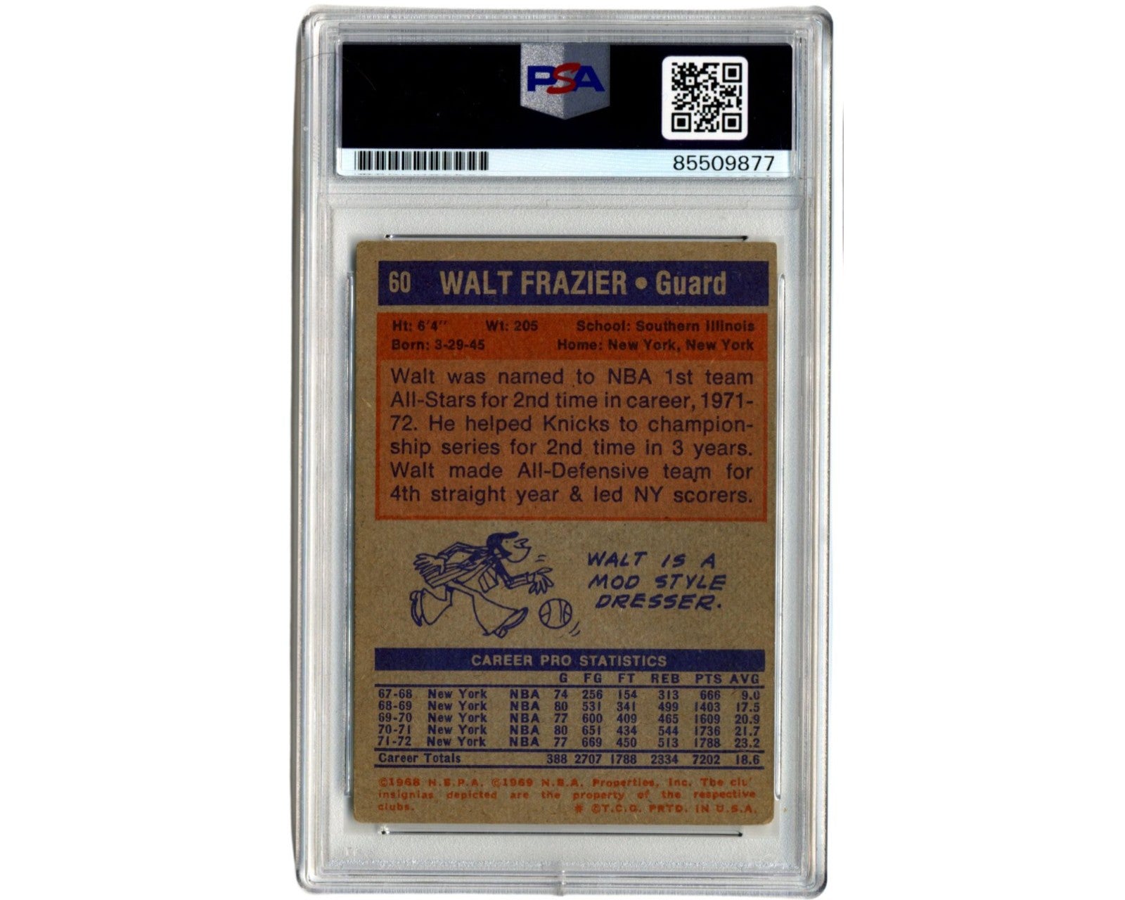 1972-73 Topps Walt Frazier Signed Card of Knicks Legend PSA/DNA