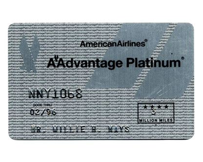 Willie Mays Personally Owned AA Credit Card Ex. Mays Estate / Hunt Auctions